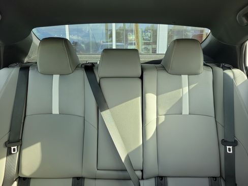 Used 2026 Toyota Camry SE FWD image 15