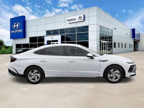 Certified 2025 Hyundai Sonata SE FWD image 4