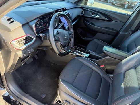 Used 2023 Chevrolet TrailBlazer RS w/ Convenience Package image 21