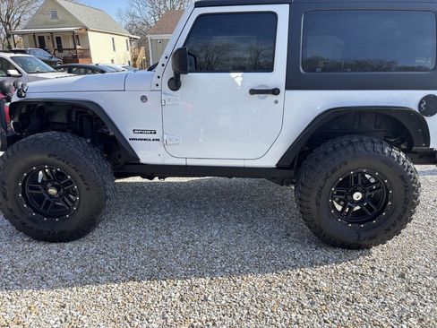 Used 2015 Jeep Wrangler Sport w/ Quick Order Package 24S image 2