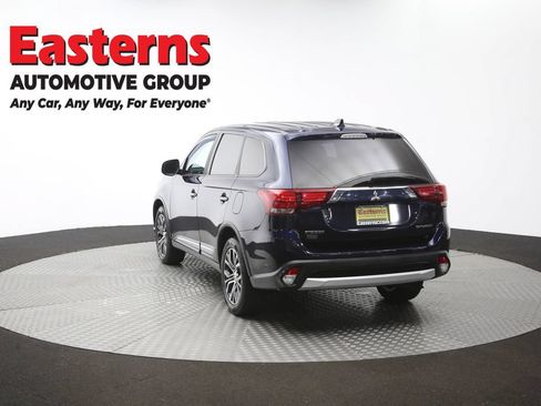 Used 2018 Mitsubishi Outlander AWD image 63