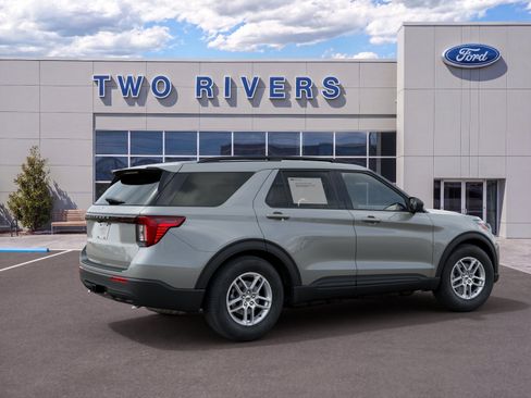 New 2027 Ford Explorer Active RWD image 6