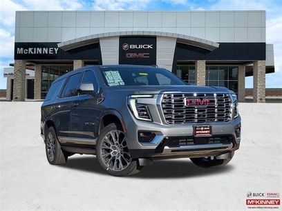 New 2026 GMC Yukon Denali w/ Sun & Power Step Package