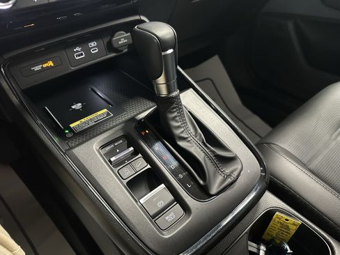 Used 2025 Honda CR-V EX-L image 17