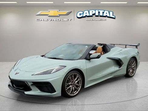Used 2024 Chevrolet Corvette Stingray Preferred Conv w/ Battery Protection Package RWD image 2