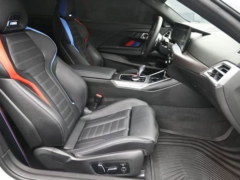 Used 2026 BMW M2 w/ Lighting Package RWD image 34