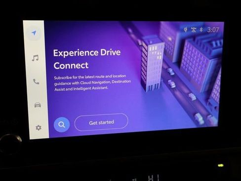 Used 2025 Toyota Camry SE image 24