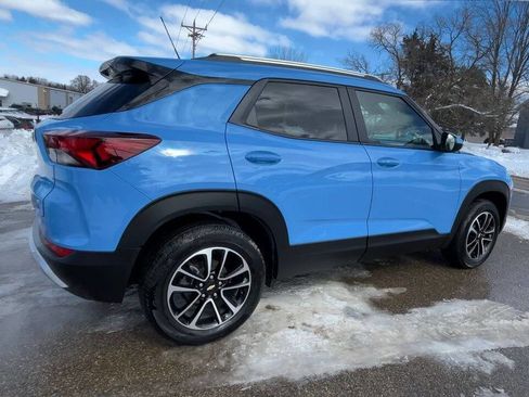 Used 2024 Chevrolet TrailBlazer LT w/ Convenience Package image 5