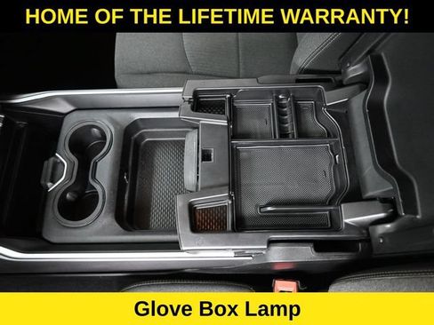 Used 2022 RAM 2500 Big Horn w/ Night Edition AWD/4WD image 37
