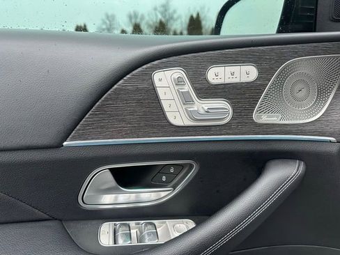 Certified 2022 Mercedes-Benz GLS 450 4MATIC image 13