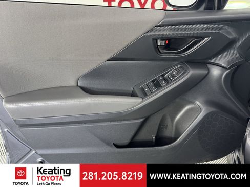 Used 2024 Subaru Crosstrek 2.0i Premium AWD/4WD image 11