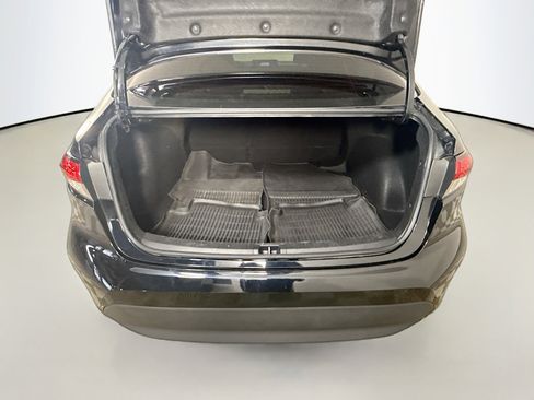 Used 2023 Toyota Corolla LE FWD image 34