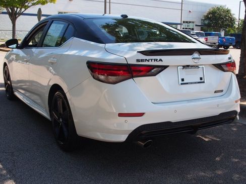 Used 2022 Nissan Sentra SR w/ Midnight Edition FWD image 5