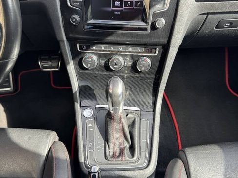 Used 2015 Volkswagen GTI Autobahn w/ Lighting Package (SEL) FWD image 22