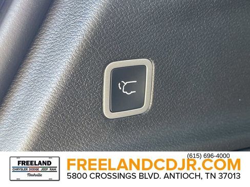 New 2026 Chrysler Pacifica Limited w/ S Appearance Package image 13