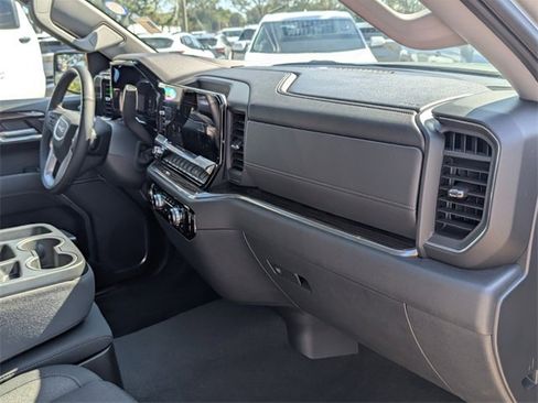 Used 2024 GMC Sierra 1500 Elevation image 20