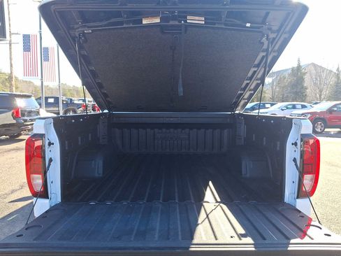 Certified 2024 GMC Sierra 1500 Elevation w/ Elevation Premium Package image 29