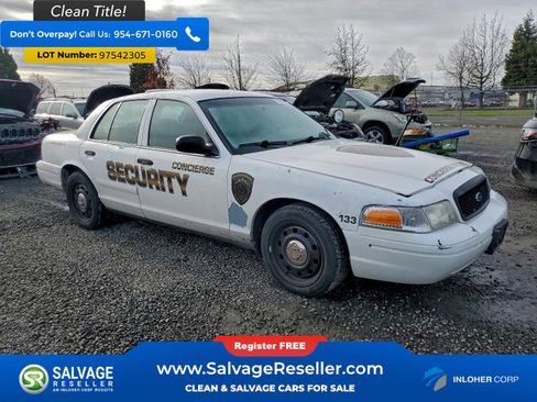 Used 2004 Ford Crown Victoria Police Interceptor image 5