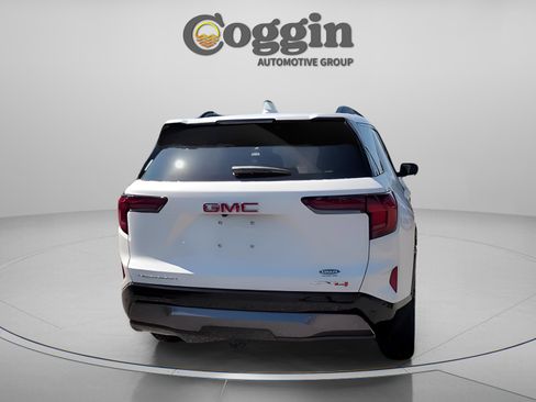 New 2026 GMC Terrain AT4 w/ Convenience Package III image 10