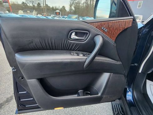 Used 2018 Nissan Armada SL w/ Moonroof Package image 9