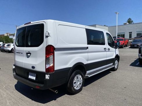 Used 2024 Ford Transit 250 Low Roof w/ Exterior Upgrade Package RWD image 9