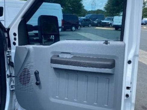 Used 2016 Ford F250 XL RWD image 16