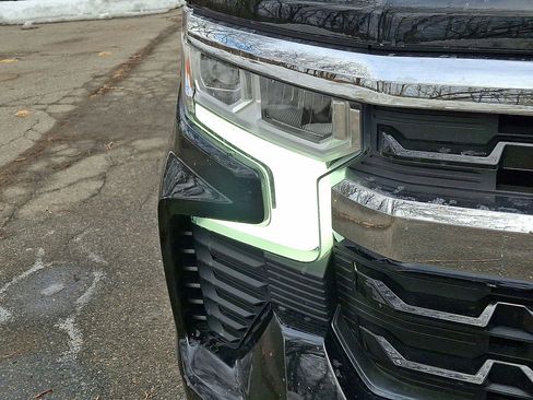 Certified 2025 Chevrolet Silverado 1500 LT image 28