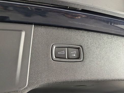 New 2026 Porsche Cayenne S AWD/4WD image 18