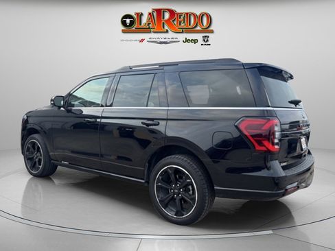 Used 2023 Ford Expedition Limited image 6