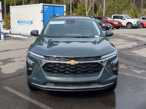 New 2026 Chevrolet Trax LT w/ LT Convenience Package image 10