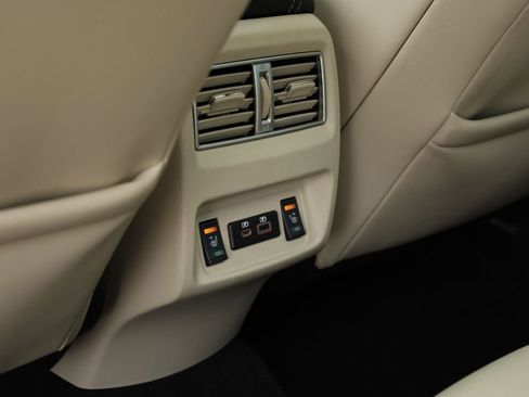 Used 2023 Nissan Maxima Platinum w/ Sport Mat Group image 11