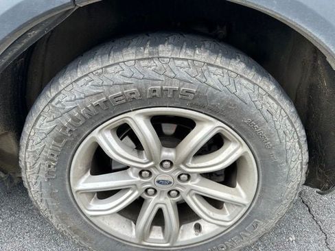 Used 2020 Ford Explorer 2WD image 23
