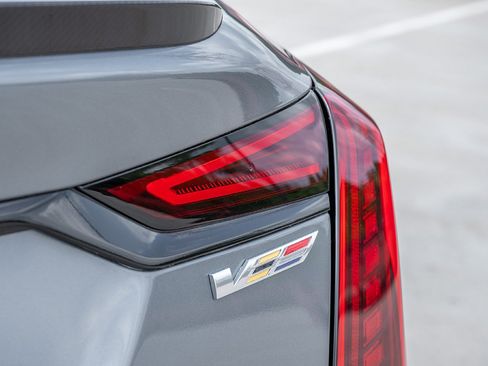 Used 2019 Cadillac CT6 V w/ Driver Assist Package AWD/4WD image 30