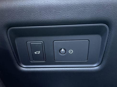 Used 2019 Land Rover Range Rover Sport HSE Dynamic image 22