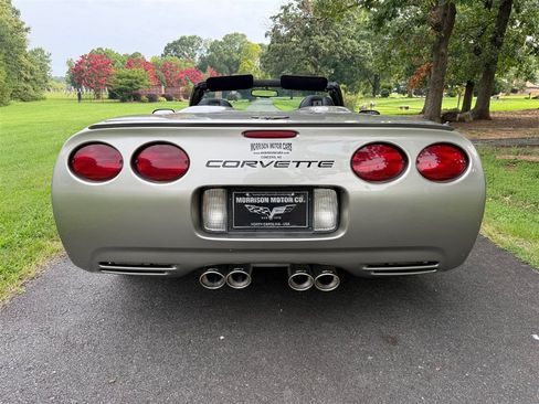 Used 1999 Chevrolet Corvette Convertible w/ Memory Pkg RWD image 25