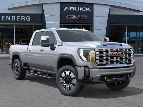 New 2026 GMC Sierra 3500 Denali w/ Technology Package AWD/4WD image 7