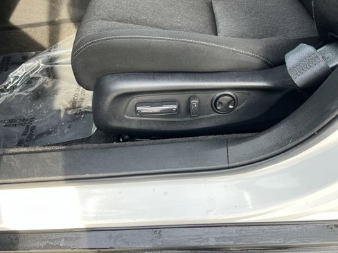 Used 2023 Honda Accord EX image 14