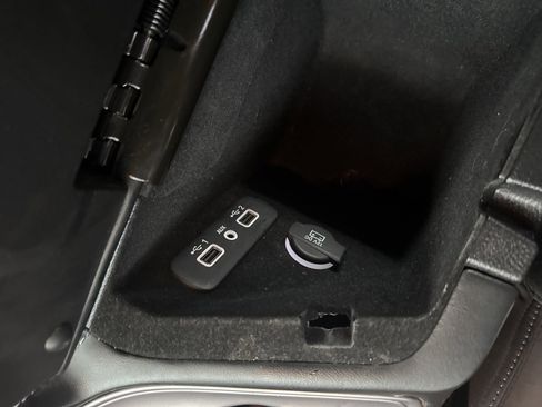 Used 2023 Dodge Challenger GT w/ Plus Package image 29