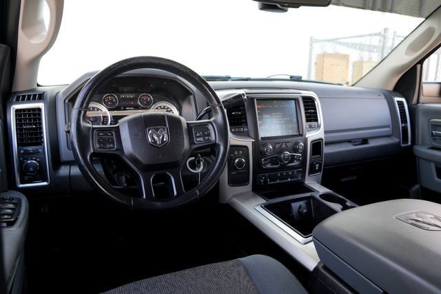 Used 2015 RAM 2500 Lone Star AWD/4WD image 38