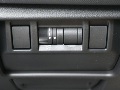 New 2026 Subaru Forester Premium AWD/4WD image 29