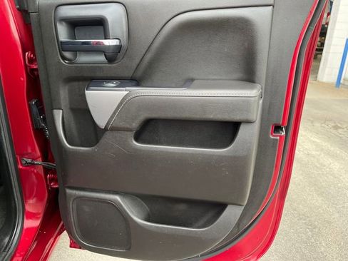 Used 2018 Chevrolet Silverado 1500 LT w/ All Star Edition image 34