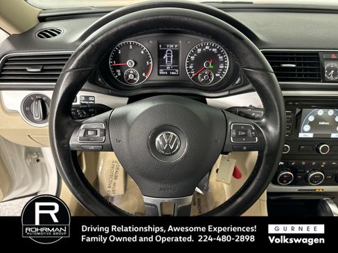 Used 2012 Volkswagen Passat TDI SE FWD image 9