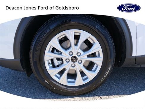 Used 2024 Ford Escape Active w/ Cold Weather Package image 13