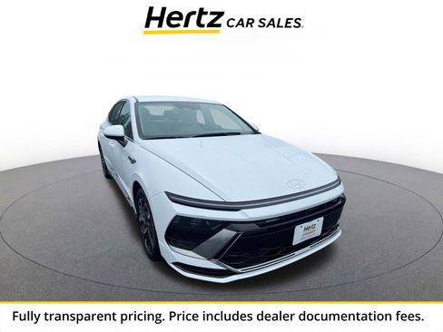 Used 2025 Hyundai Sonata SEL FWD image 1