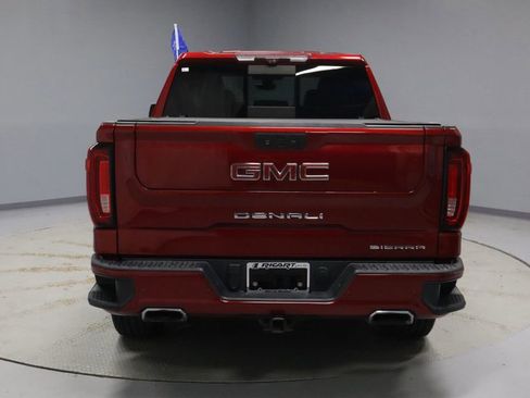 Used 2021 GMC Sierra 1500 Denali w/ Technology Package AWD/4WD image 10