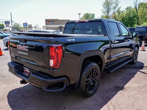 Used 2024 GMC Sierra 1500 Pro w/ Graphite Edition AWD/4WD image 6