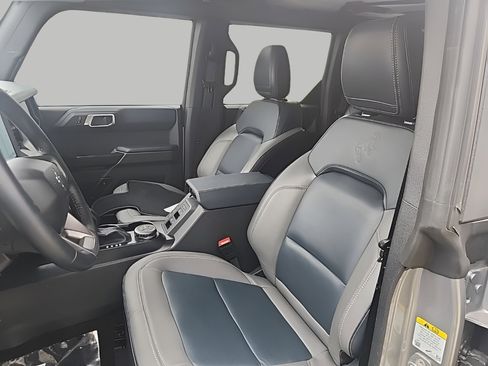 Certified 2024 Ford Bronco Outer Banks image 13