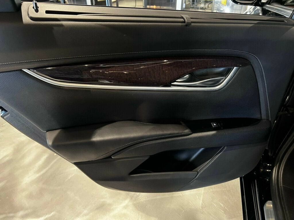Used 2013 Cadillac XTS Premium FWD image 23