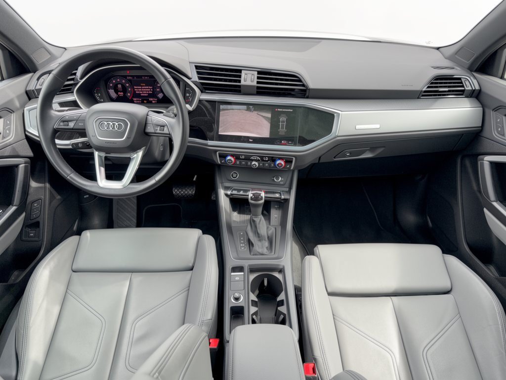Certified 2024 Audi Q3 2.0T Premium w/ Convenience Package AWD/4WD image 17