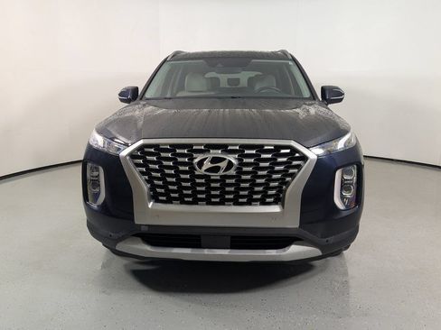Used 2021 Hyundai Palisade SEL w/ Premium Package FWD image 2